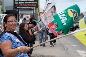Estudantes Pedem Retirada Das Bandeiras Eleitorais